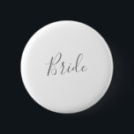 Bóton Redondo 5.08cm Botão de Chá de panela Silver Bride Minimalista<br><div class="desc">Este botão de chá de panela de noiva prateada minimalista é perfeito para um simples chá de casamento. A design romântica moderna apresenta cinzas clássicas de prata e tipografia branca, pareadas com uma caligrafia rustica, mas elegante, com estilo antigo, com letra de mão. Personalizável em qualquer cor. Mantenha o design...</div>