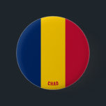 Bóton Redondo 5.08cm Botão Patriótico do Chad Flag Charming<br><div class="desc">Botão Patriótico Charming Flag Charming do Chade com a bandeira do Chade impressa por todo o botão. O nome do país é sutilmente integrado no design na parte inferior. O texto é totalmente personalizável usando o recurso "Personalizar!". Este lindo Botão Chade é o presente na moda para qualquer ocasião. ©...</div>