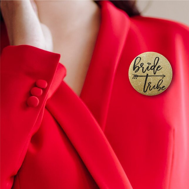 Bóton Redondo 5.08cm Casamento Dourado do partido Noiva Tribe Diamond (BRIDE TRIBE Diamond Brush Script Gold Glitter Bridal Party Wedding Pin Button @ fatfatin_blue_knot)