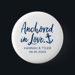 Bóton Redondo 5.08cm Casamento Náutico na Praia Enraizado no Amor<br><div class="desc">Celebre seu casamento com este botão "Enraizado no Amor" apresentando seus nomes e data de casamento. Perfeito para festas de despedida de solteira e chás de panela com tema praiano!</div>