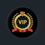 Bóton Redondo 5.08cm Crachá Elegante de Acesso Preto VIP<br><div class="desc">Um belo emblema de ouro, preto e vermelho VIP para convidados especiais e visitantes para o seu negócio, clube, escola ou outro local. Mantenha várias pessoas à mão para que seus visitantes importantes se sintam especiais. Este botão pin também pode ser usado como prêmio ou para casamentos e eventos ou...</div>