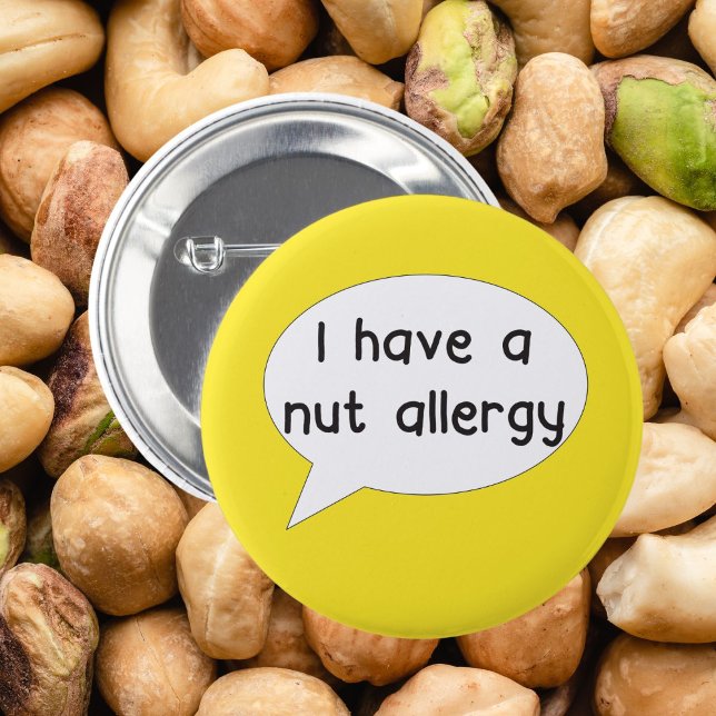 Bóton Redondo 5.08cm Eu tenho um crachá de alergia a nozes (Nut allergy pin badge)
