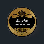 Bóton Redondo 5.08cm Falso do nome de etiqueta do homem do casamento<br><div class="desc">Botão elegante e à moda do nome de etiqueta do casamento no design do ouro do falso. Trabalho do rolo do estilo da caligrafia do vintage acentuado pelo ouro do falso. A cor preta do fundo e a cor de texto podem ser mudadas para caber suas próprias cores do casamento....</div>