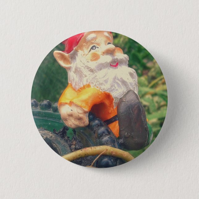 Bóton Redondo 5.08cm Gnomo Passa Por Suculentes (Frente)