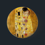 Bóton Redondo 5.08cm Gustavo Klimt o botão do beijo<br><div class="desc">Gustavo Klimt o botão do beijo. Pintura de óleo dos trabalhos de arte em canvas desde 1907-1908. O beijo é a pintura a mais conhecida de Gustavo Klimt, um trabalho bonito que representa a altura de seu período dourado. Um presente perfeito para amantes do simbolismo austríaco, Gustavo Klimt, e belas...</div>