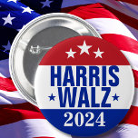 Bóton Redondo 5.08cm Harris Walz 2024 Campaign Red Blue<br><div class="desc">Harris Walz 2024 Campaign Red Blue Mostre seu apoiador a Kamala Harris e Tim Walz em qualquer convenção,  comício,  evento de votação! Uma maneira excelente de se levantar para votar no Partido Democrata! Perfeito para homens,  mulheres,  crianças,  rapazes, </div>