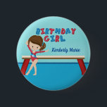 Bóton Redondo 5.08cm Kid Gymnastics Blue Monograma Birthday<br><div class="desc">Esse botão de garota bonitinha do aniversário da ginástica apresenta uma garota bonito do ginasta de morena em frente a um feixe. Ela está vestindo um leotard vermelho e sorrindo ao lado de seu lindo monograma azul. Adição perfeita a um líder de festas.</div>