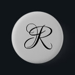 Bóton Redondo 5.08cm Letra inicial de caligrafia 3D preta | Cinzas de p<br><div class="desc">Letra inicial de caligrafia 3D preta | Cinzas de pastel. Você pode optar por adicionar sua inicial ou a inicial de uma pessoa amada. Seja um presente sincero para alguém que lhe é caro ou um tratamento pessoal, a escolha é sua. Você também pode remover a personalização e desfrutar da...</div>