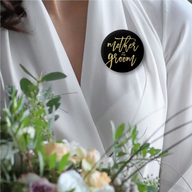 Bóton Redondo 5.08cm Mãe Do Casamento De Festa Dourada De Noiva Chic ('Mother of the Groom' Brush Script Calligraphy Wedding Rehearsal Pin Button @ fatfatin_blue_knot)