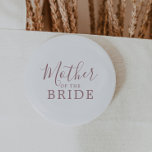 Bóton Redondo 5.08cm Mãe Mínima de RoseGold do Chá de panela Bride<br><div class="desc">Esta mãozinha rosa do botão chá de panela da noiva é perfeita para um chá de casamento simples. A design romântica moderna apresenta clássico de ouro rosa e tipografia branca emparelhada com uma caligrafia rustica, mas elegante, com estilo antigo, com letra de mão. Personalizável em qualquer cor. Mantenha o design...</div>