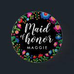 Bóton Redondo 5.08cm Nome da Madrinha de casamento do bordado mexicano<br><div class="desc">Perfeito para festas de solteira e ensaios de casamento, este botão preto chic apresenta uma coroa de flores e folhagem inspirada pelo bordado colorido de artistas mexicanos nativos e fácil de personalizar texto com o nome da sua madrinha de casamento. Perfeito para um casamento de destino ou apenas um assunto...</div>