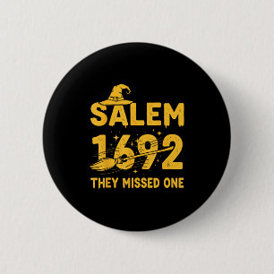 Bóton Redondo 5.08cm Salem 1692 Eles Perderam Uma Bruxa De Salem Hallow