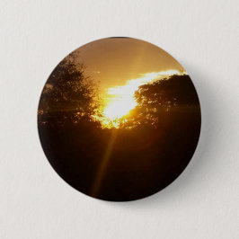Bóton Redondo 5.08cm Sol brilhante sobre as árvores