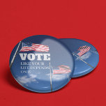 Bóton Redondo 5.08cm Vote Like Your Life Depends On It Button<br><div class="desc">Vote like your life depends on it,  because it does. Whether you are black,  an immigrant,  LGBT,  a pregnant woman,  or any American,  you must vote blue in the next election. Vote against Donald Trump so that Americans survive and live our best lives,  complete with freedom for every citizen.</div>