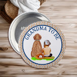 Bóton Redondo 7.62cm Bebê e Cachorro Chá de fraldas de Baseball Vovó pa<br><div class="desc">A avó do menino Brown e Blue personalizou o botão com um bebê sentado ao lado de um cachorro com um tema de beisebol.</div>