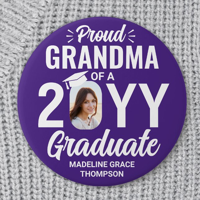 Bóton Redondo 7.62cm Graduate Photo Proud Grandma Modern Purple & White (Criador carregado)