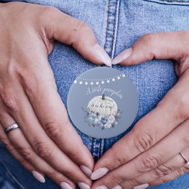 Bóton Redondo 7.62cm Pequena abóbora no caminho Chá de fraldas empoeira