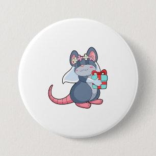 Bóton Redondo 7.62cm Rato como Noiva com Véu & Presente.PNG