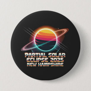 Bóton Redondo 7.62cm Tricheiro na vida 2025 New Hampshire Retro