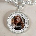 Bracelete Orgulho da nossa Foto Simples de Graduação do Form<br><div class="desc">Este design simples e clássico é composto por tipografia serif e adiciona uma foto personalizada.</div>