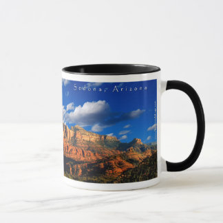 Brett na rocha da catedral e na caneca do tribunal