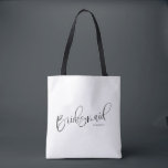 Bridesmaid Tote Bag Black White Calliografia<br><div class="desc">Mala de tote moderna da dama de honra com alças pretas. Caligrafia doce com nome personalizado tanto na frente quanto no verso. Desenhado por Kimberly Brett.</div>