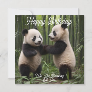 Brincadeiras: Bebês Pandas Brincam na Floresta