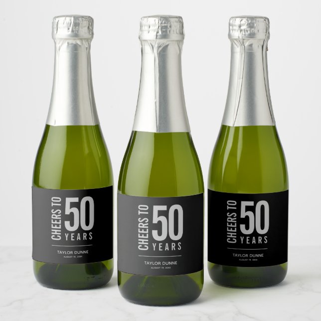 Brinde a 50 Anos Preto e Prata (Garrafas)