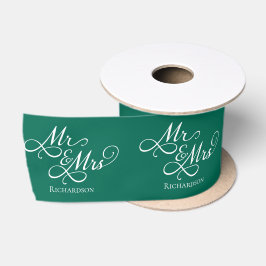 Brisa Verde Satin de Casamento Elegante