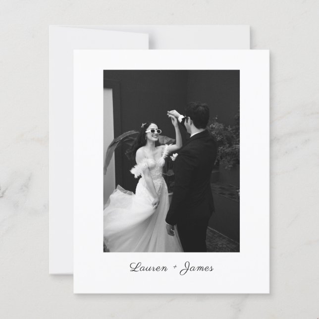 Budget Classic Script Wedding Photo Thank You Card (Frente)