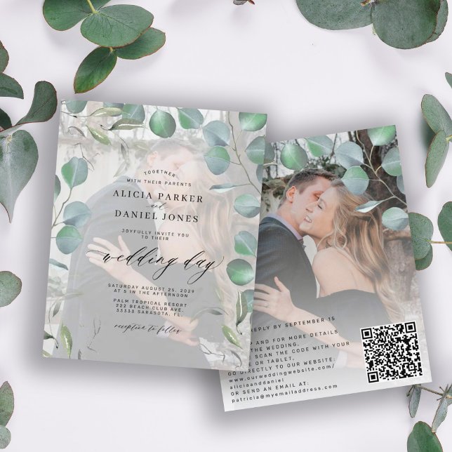 Budget elegant eucalyptus photo wedding invitation (Criador carregado)