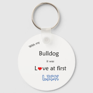 Buldogue Love in First Lick Chaveiro