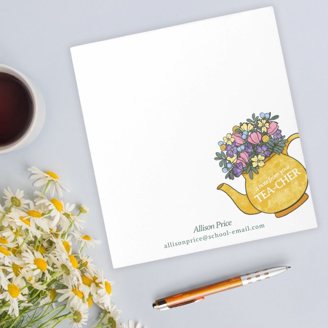 Bule de chá e flores bonito Bloco de notas dotado  (Criador carregado)