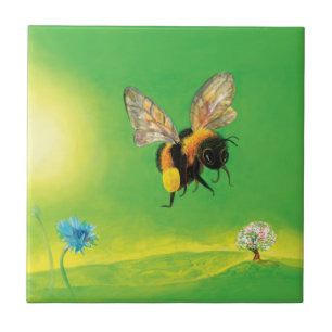 Bumblebee voando sobre o campo