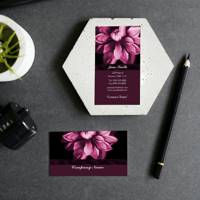 Burgundy Bloom Cartão de visita (Burgundy Bloom Business Card)