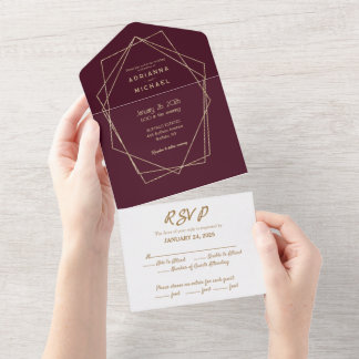 Burgundy e Dourado tudo em um convite de casamento