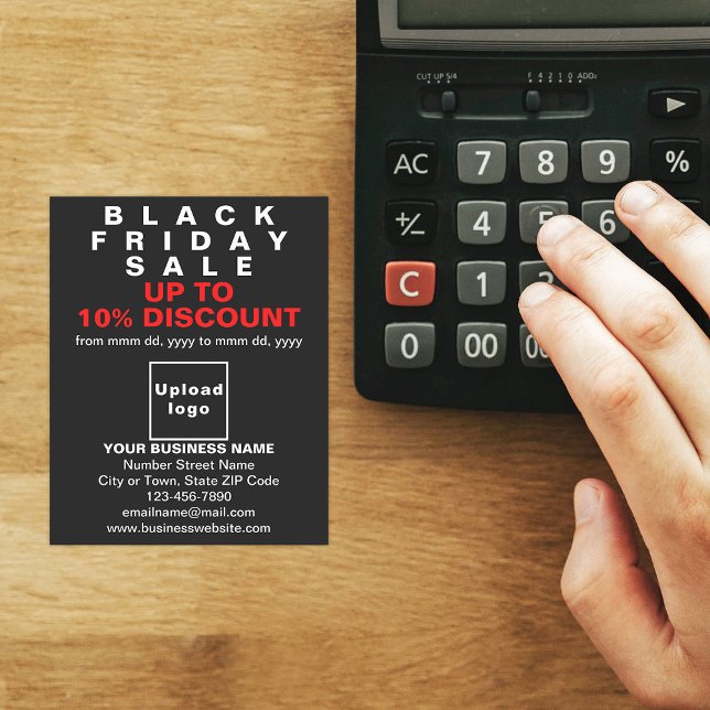 Business Black Friday Venda no Black Flyer (Black Friday Sale flyer on store desk)