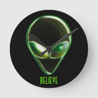 Cabeça de Alienígena metálica 04 Relógio de parede