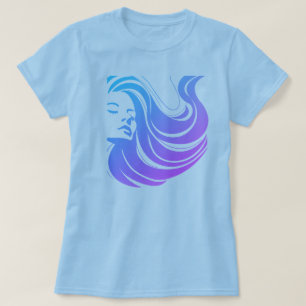 Cabelo na camisa do vento