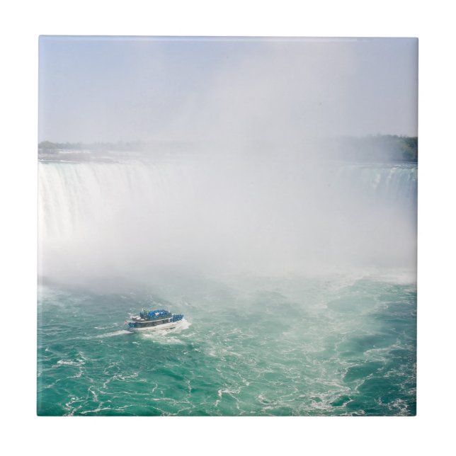 Cachoeira Boat e Horseshoe de Niagara Falls (Frente)