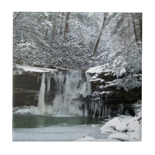 Cachoeira nevado do inverno