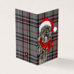 Cachorro de Natal Bouvier com Xadrez de Natal<br><div class="desc">Um pacote único e divertido de 25 cartões de feriado - todos idênticos - com um Bouvier des Flandres numa xadrez vermelha e cinza. O tamanho de 4" x 3, 5" (2" x 3, 5") faz dele um cartão de boas-vindas que se destacará entre todos os outros na época de...</div>