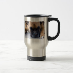 Cachorro em repouso Caneca de viagem sem manchas