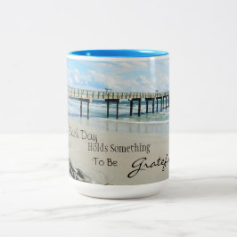 Cada dia tem algo para ser grato por caneca