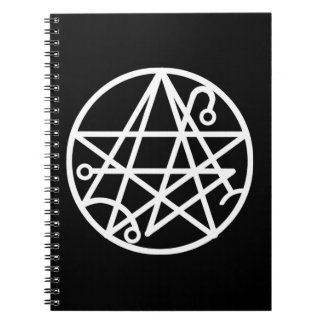 Caderno branco do selo de Necronomicon
