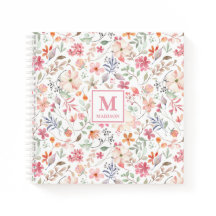Caderno de Notas com Monograma de Flor Silvestre
