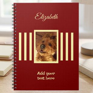 Caderno Espiral 1 nome de foto texto burgundy amarelo