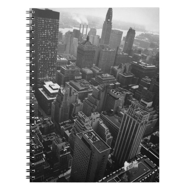 Caderno Espiral 2 de maio de 1961:  Chrysler que constrói em New (Frente)