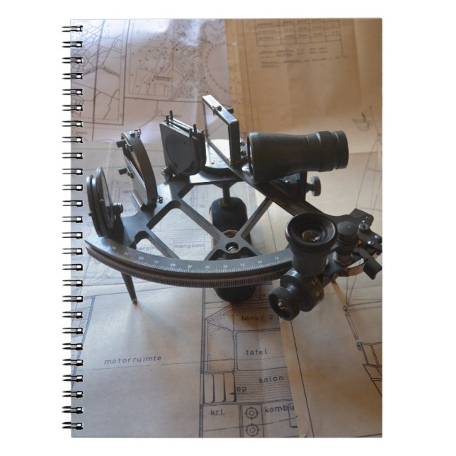 Caderno Espiral Antiquado (Frente)