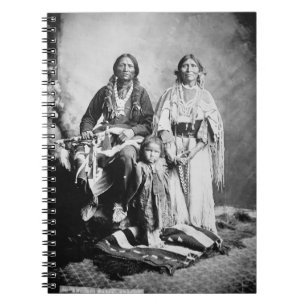 Caderno Espiral Apache Antonio principal Maria com sua família,